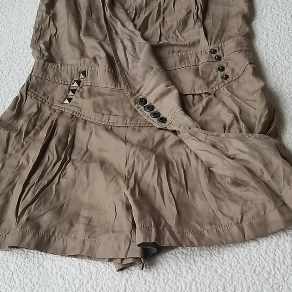 Romper - Picture 7 of 7